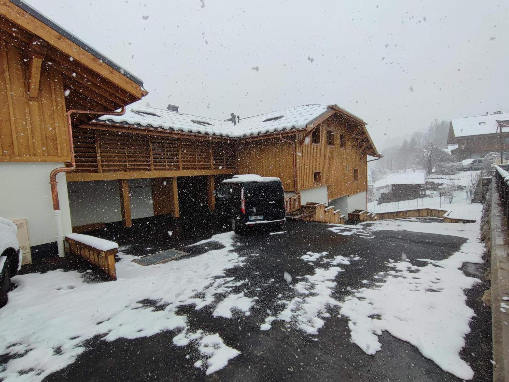 Appartement Familial Neuf Pres Du Village, 3 Chambres, Balcon Sud, Parking, Proche Ski-Bus, Samoens - Fr-1-642-80 المظهر الخارجي الصورة